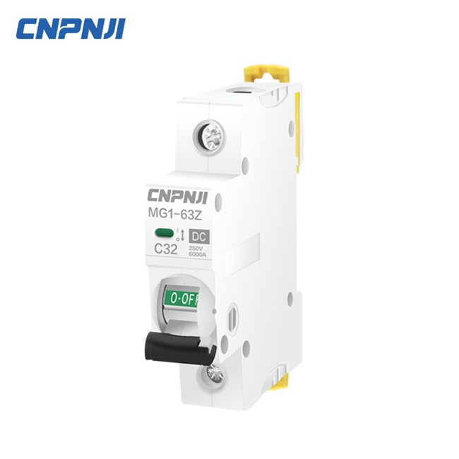 Analysis of the specific application of small circuit breakers(MCB) in the combiner box in solar photovoltaic systems